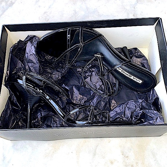 VIA SPIGA SANDAL BLACK PATENT LEATHER STRAPY HEEL SIZE 8 1/2  V-JEMA NIB Y2K - Picture 11 of 11